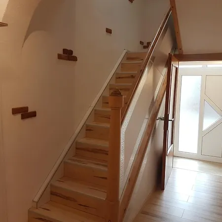 Moni Casa vacanze *